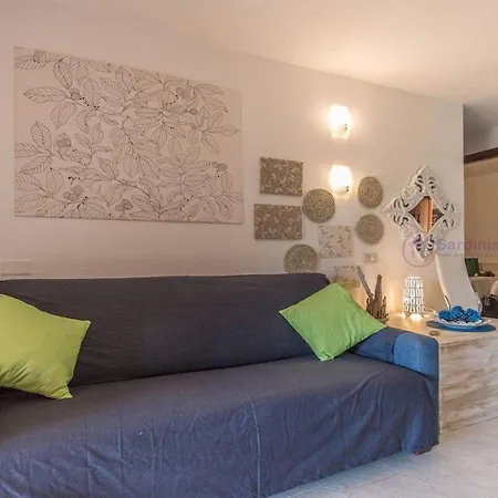 Bougainvillae Beige Apartment